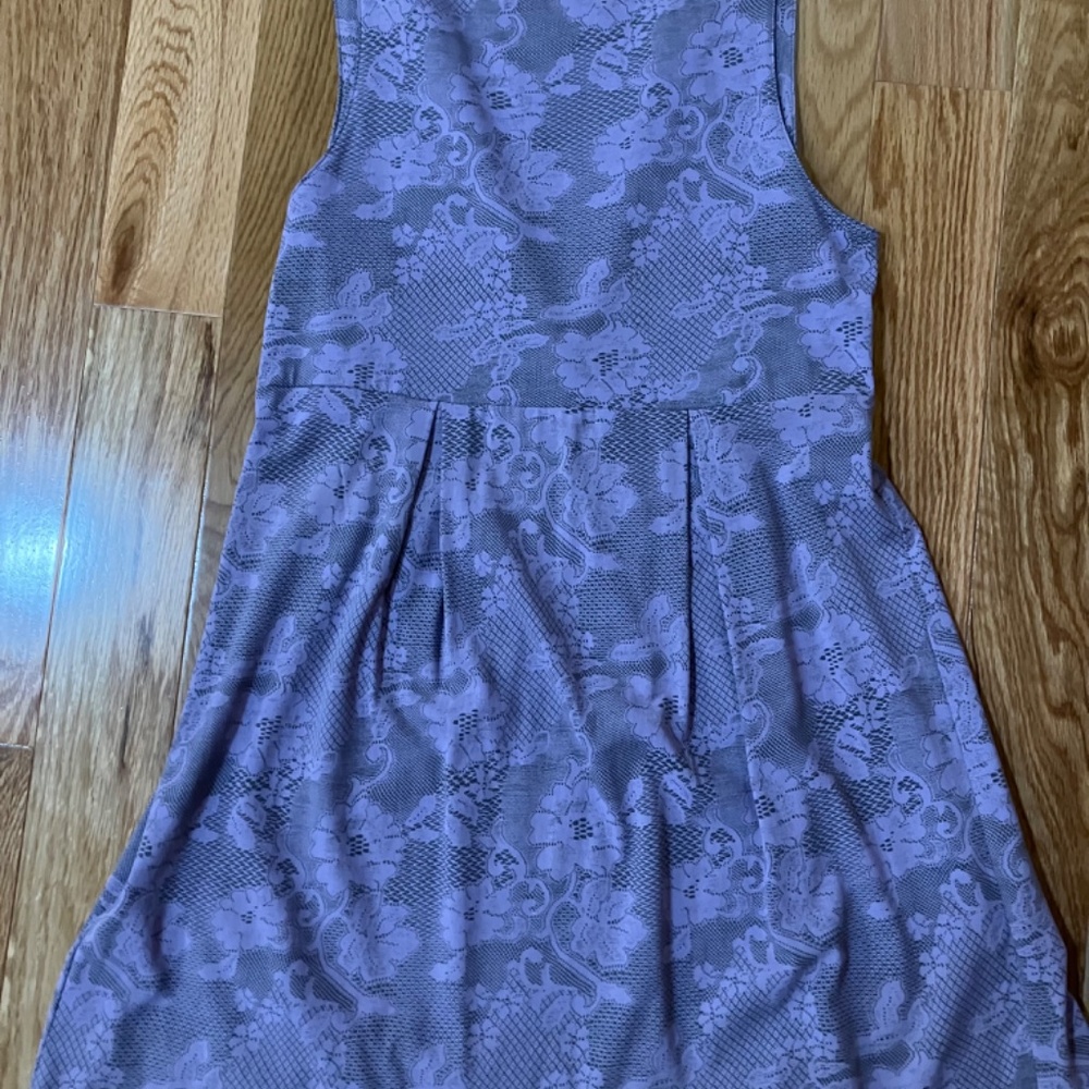 R.P.S. Tunic Top - Picture 2 of 3